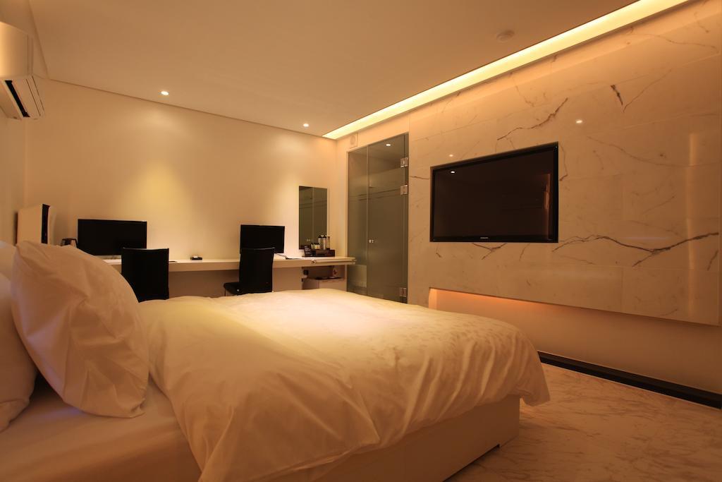 Lusso Hotel Seul Oda fotoğraf